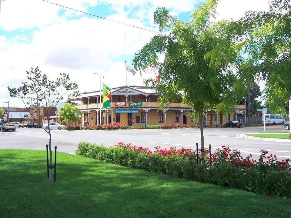 Boorowa Hotel Exterior photo